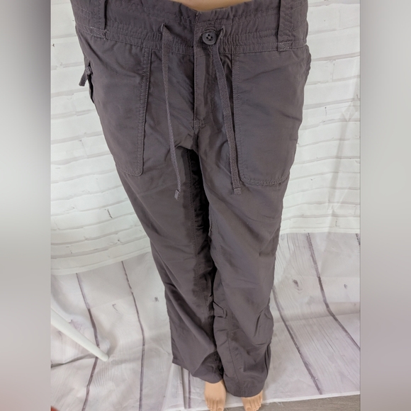 Pants - North Face Women's Pants Size 6 Long